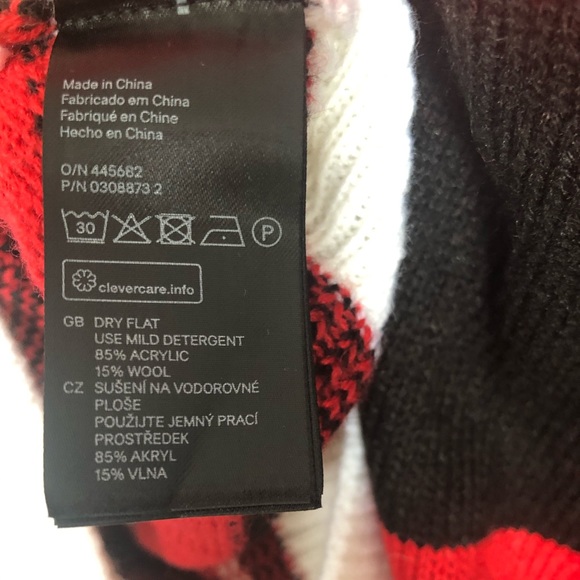 EUC 🎅 H&M Holiday Santa Claus Christmas Sweater - Picture 4 of 4